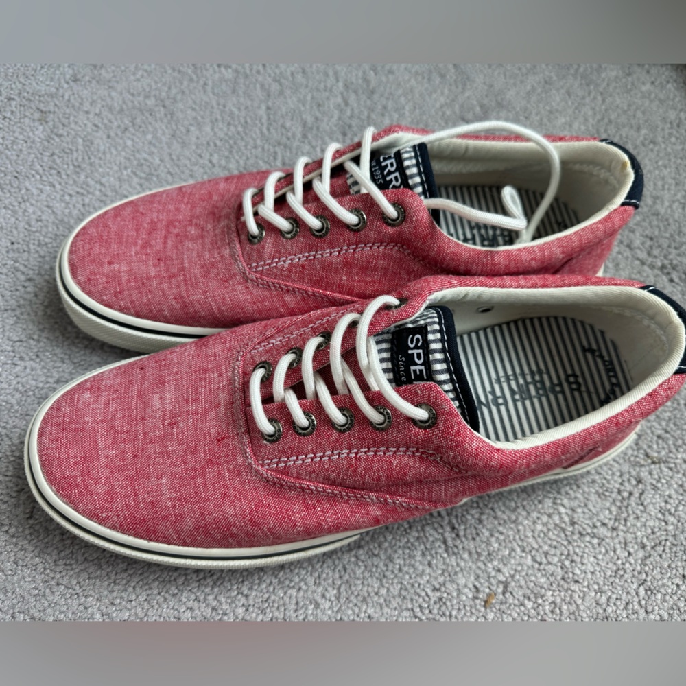 SPERRY The Original Canvas Sneaker, Size 9M, RED